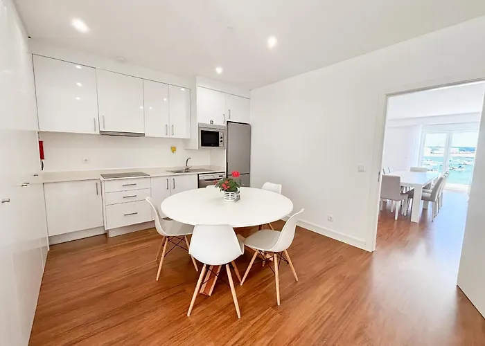 Janelas Da Baia - By Sch Apartman São Martinho do Porto